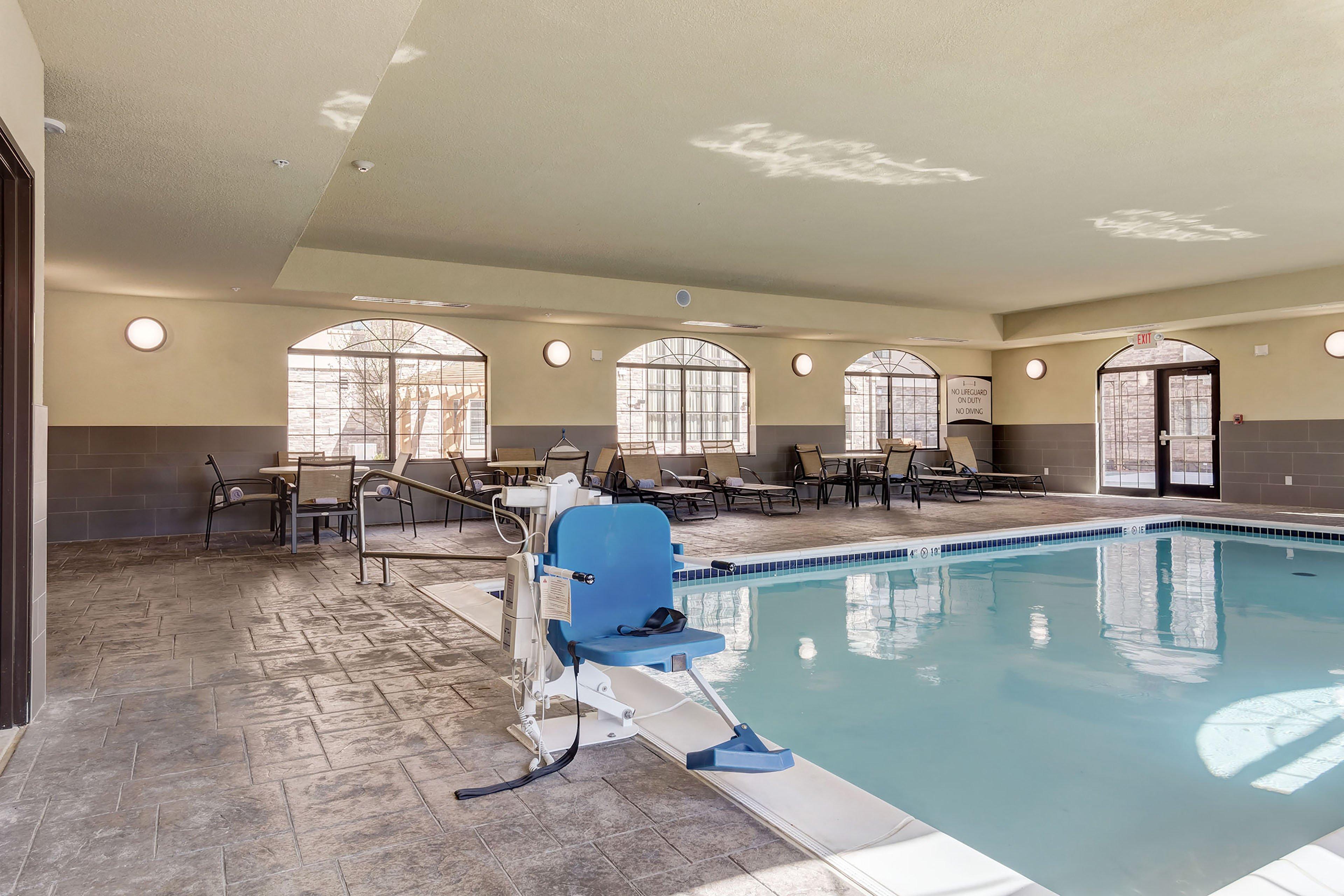 Staybridge Suites St Louis - Westport By Ihg Меріленд-Гайтс Екстер'єр фото